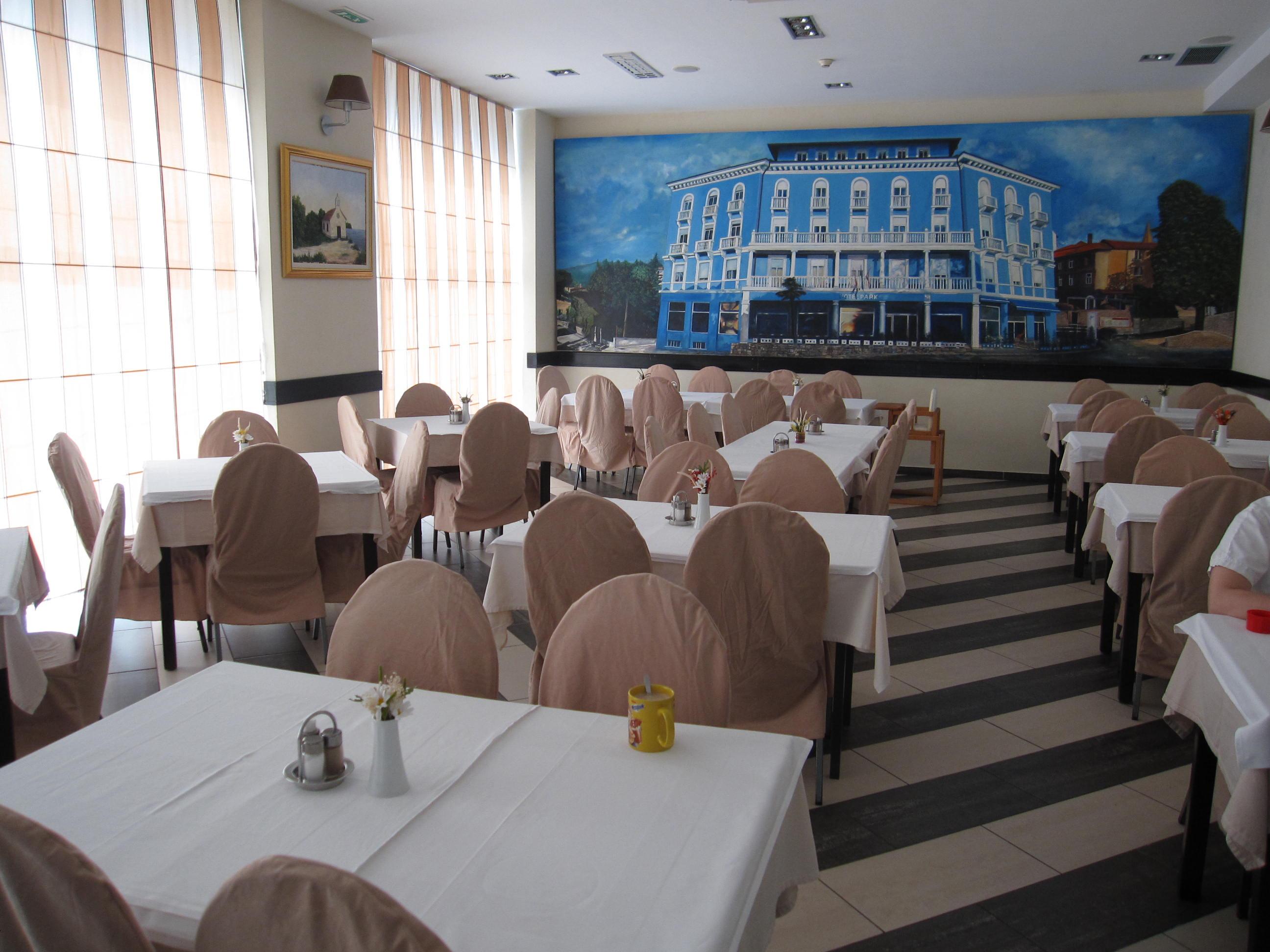 Hotel Park 로브란 외부 사진