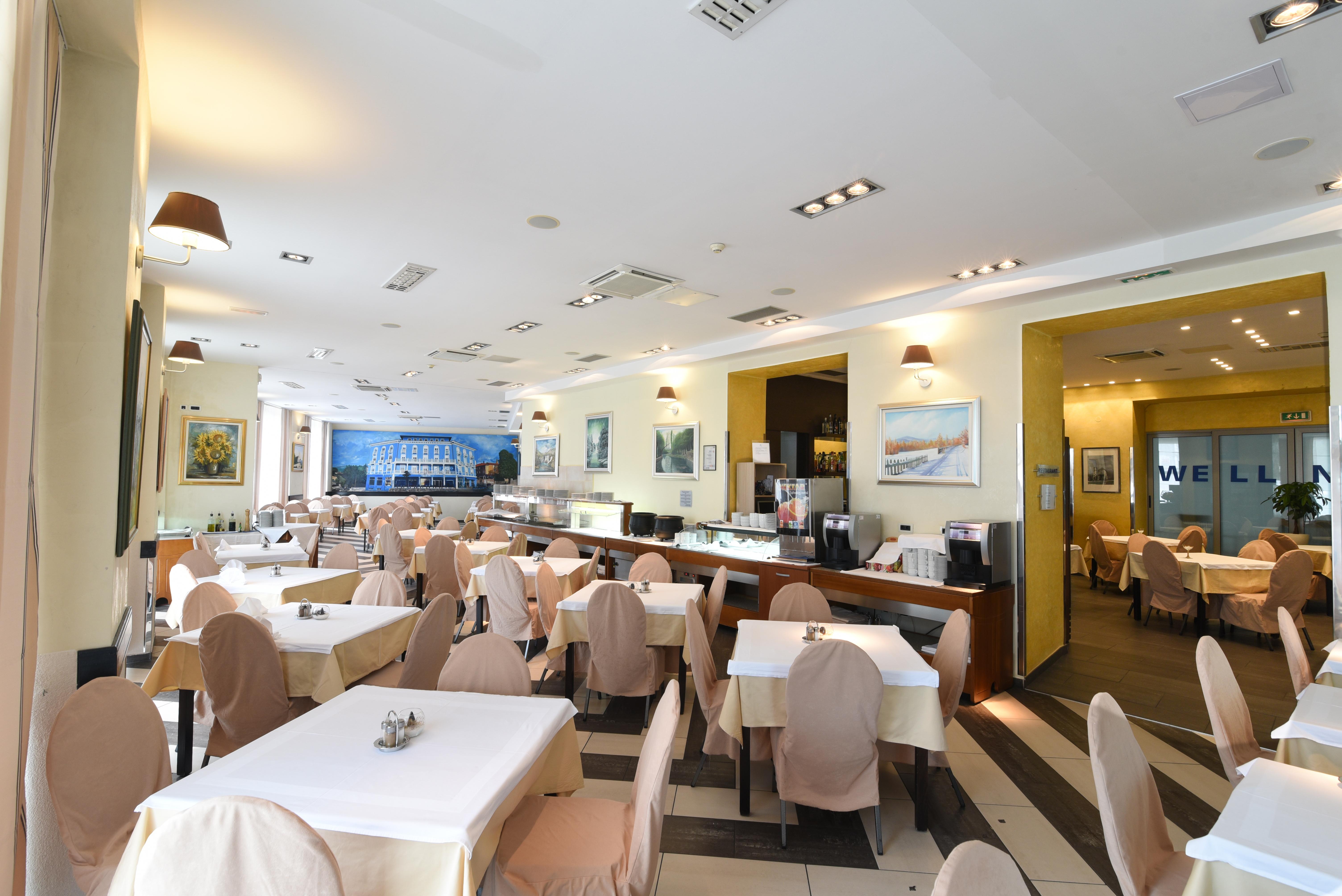 Hotel Park 로브란 외부 사진