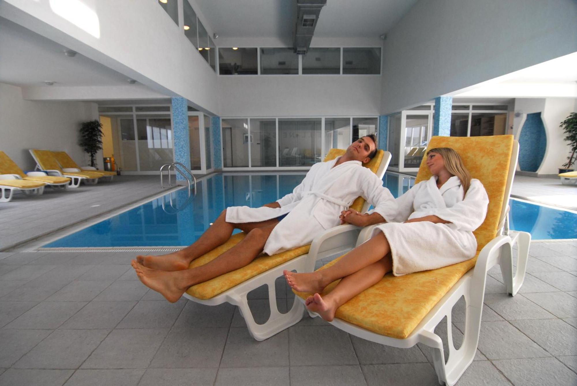 Hotel Park 로브란 외부 사진